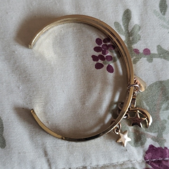 Gold Cuff Bracelet with charms - Picture 3 of 3